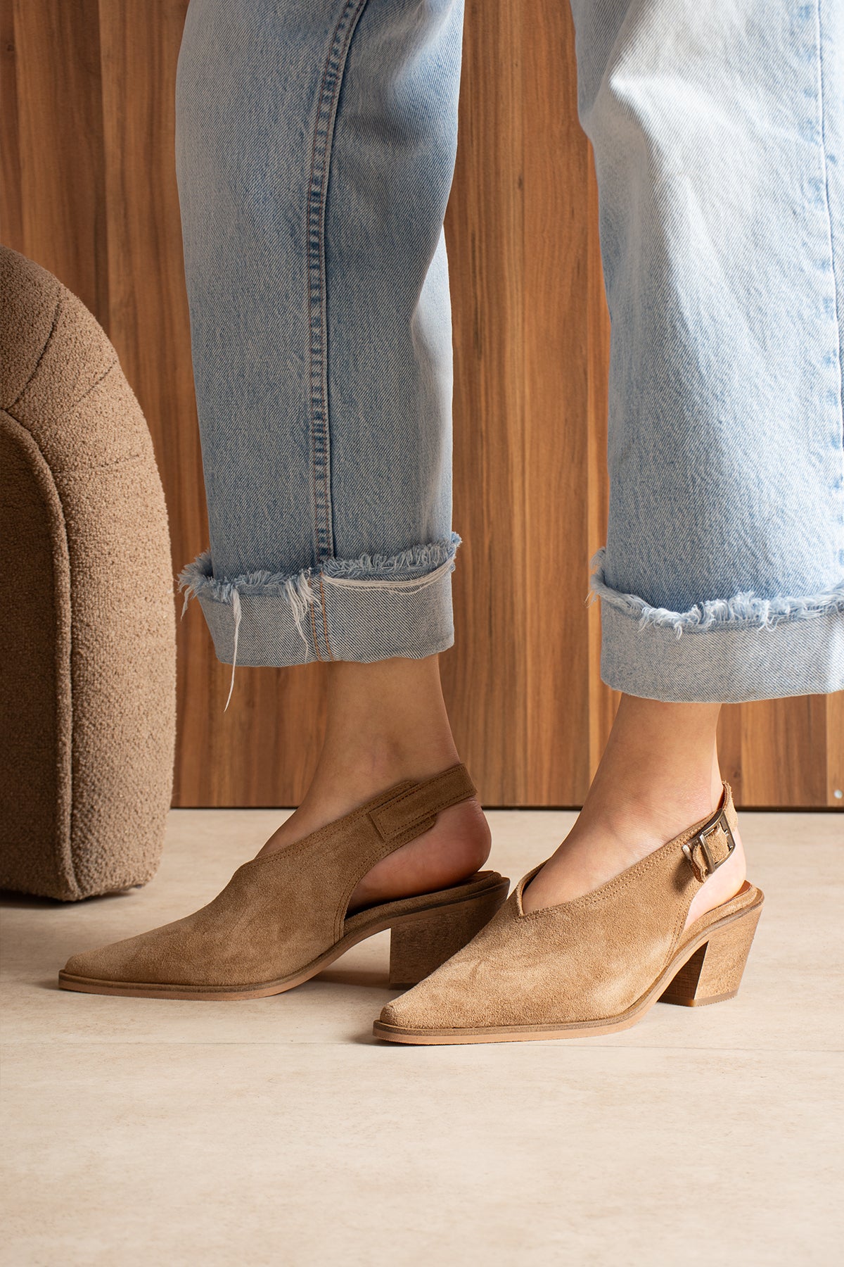 Zelda Vizon Süet Hakiki Deri Sivri Burun Arkası Açık Kalın Topuklu Ayakkabı