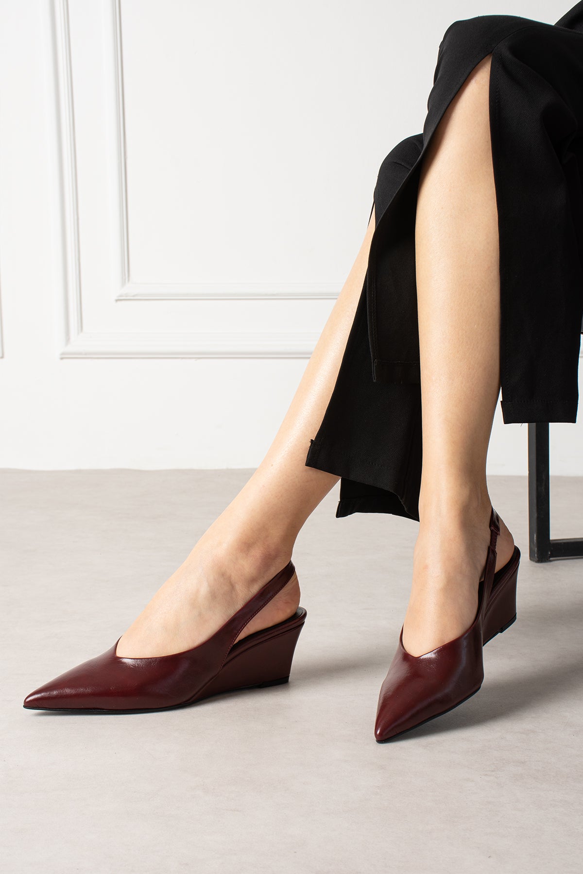 Mary Bordo Rustik Arkası Açık Sivri Burun Dolgu Topuklu Ayakkabı